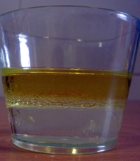 Que pasa si mezclas alcohol con agua